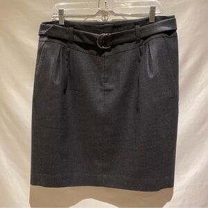 Banana Republic Belted Grey Stretch Wool skirt, size 12T